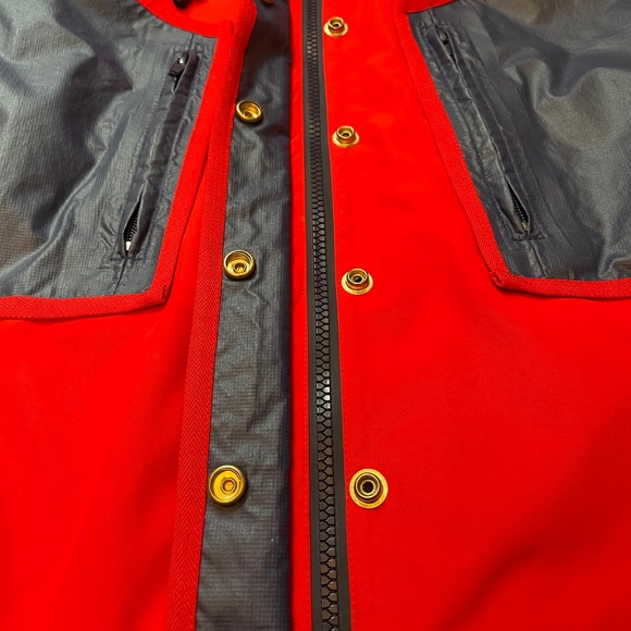 J. Crew Women’s Raincoat ☔️ - Picture 4 of 7